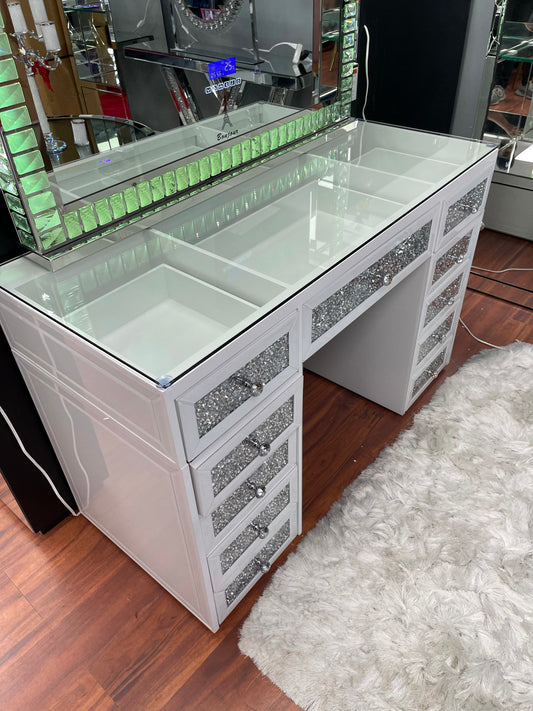 Glam White Mirrored Vanity w/crushed Diamonds