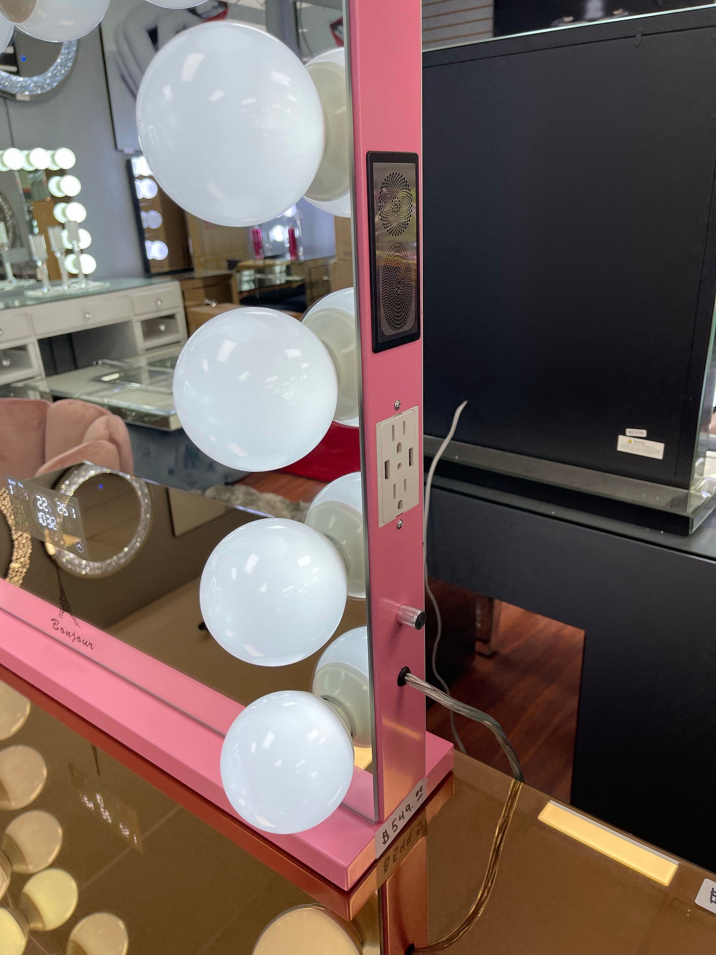 Hollywood Glam Vanity Bluetooth Mirror