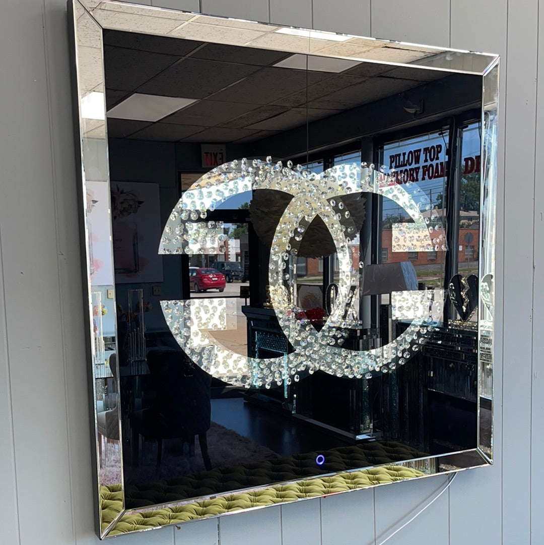 New “GG” Wall Mirror w/LED Lighting