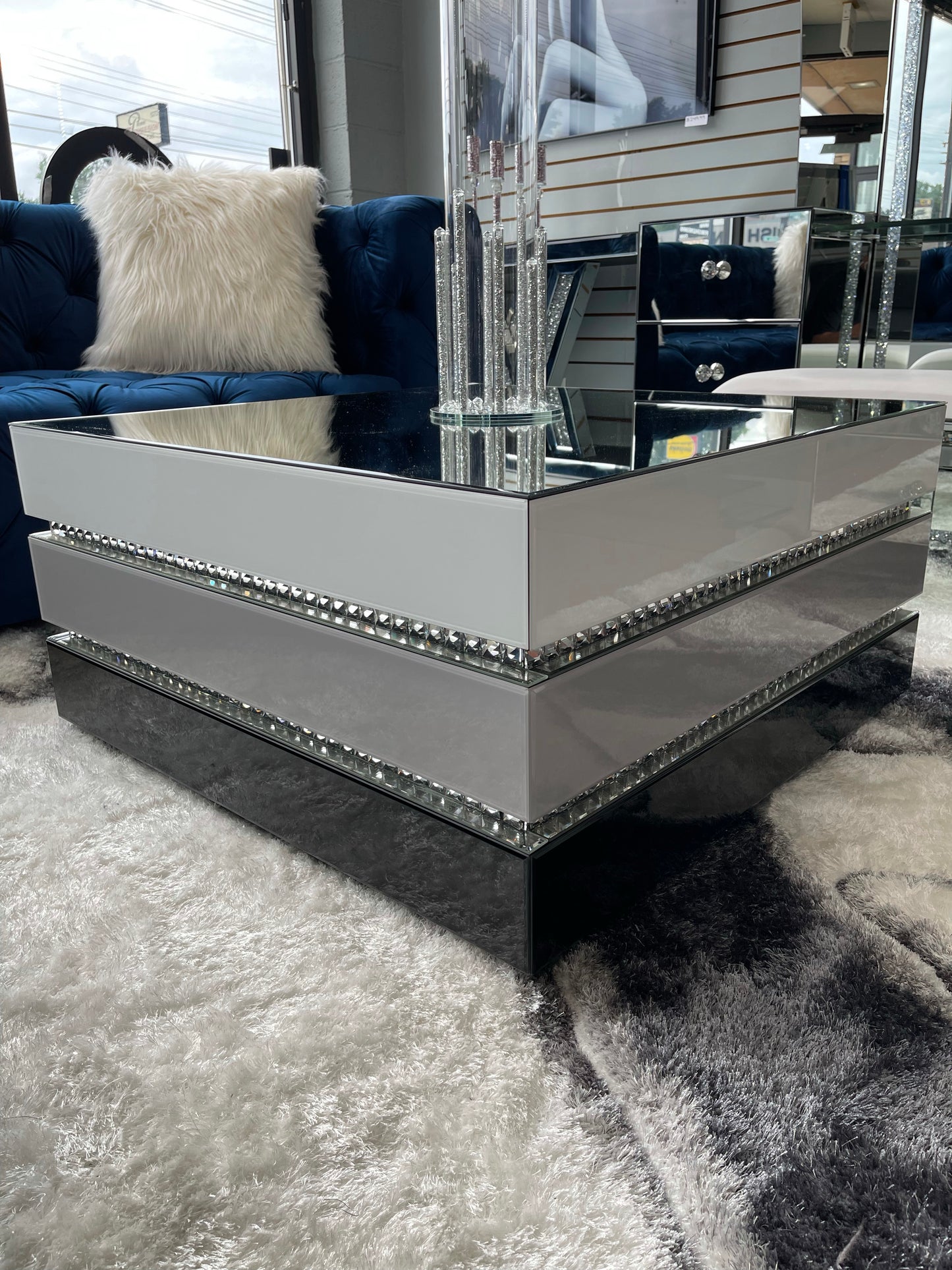 Glam mirrored Russia coffee table