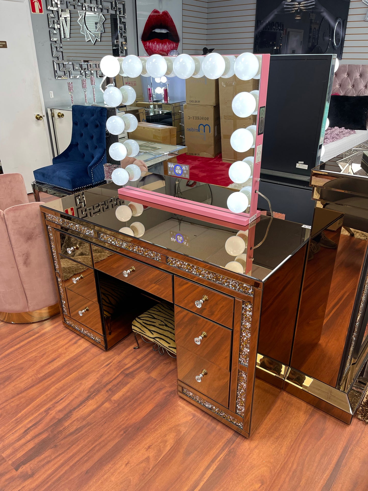 Hollywood Glam Vanity Bluetooth Mirror
