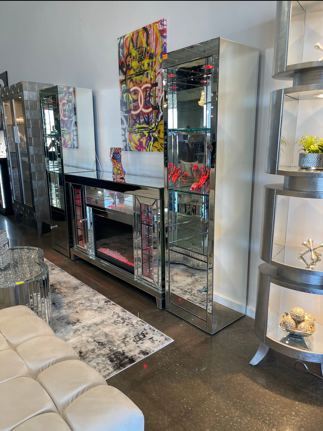 OHIO Mirrored Electric Fireplace